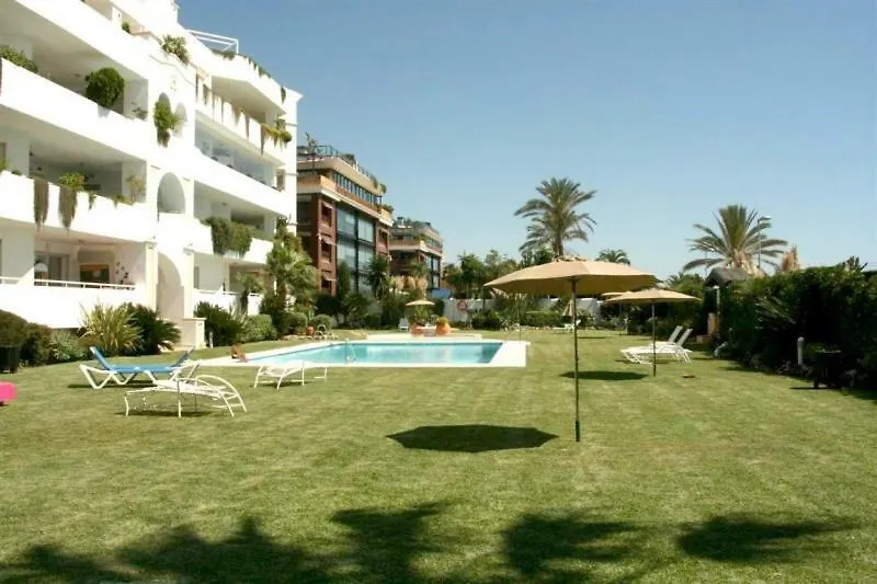 Mistral Beach Puerto Banus Apartment Marbella