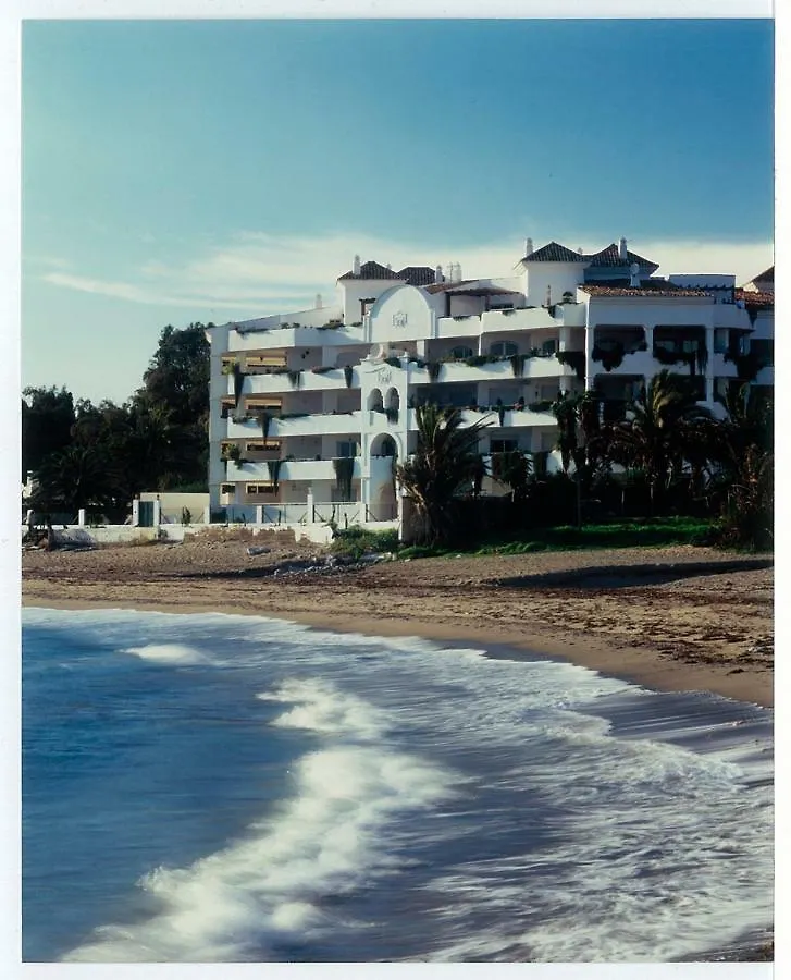 Mistral Beach Puerto Banus Apartment Marbella